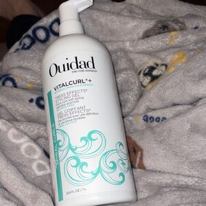 Ouidad VitalCurl+ Tress Effects Styling Gel